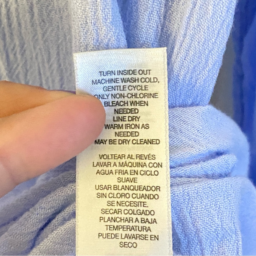 Chico’s baby blue crochet blouse, size 1. - Picture 7 of 8